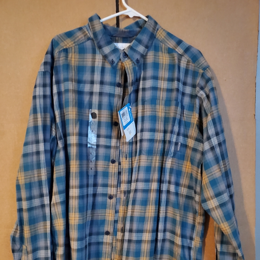 Columbia men's shirt